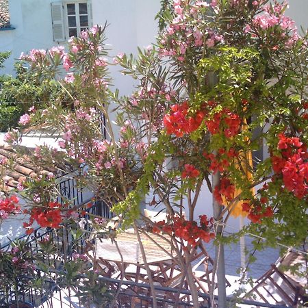 Alkionides Hydra Hotel Luaran gambar